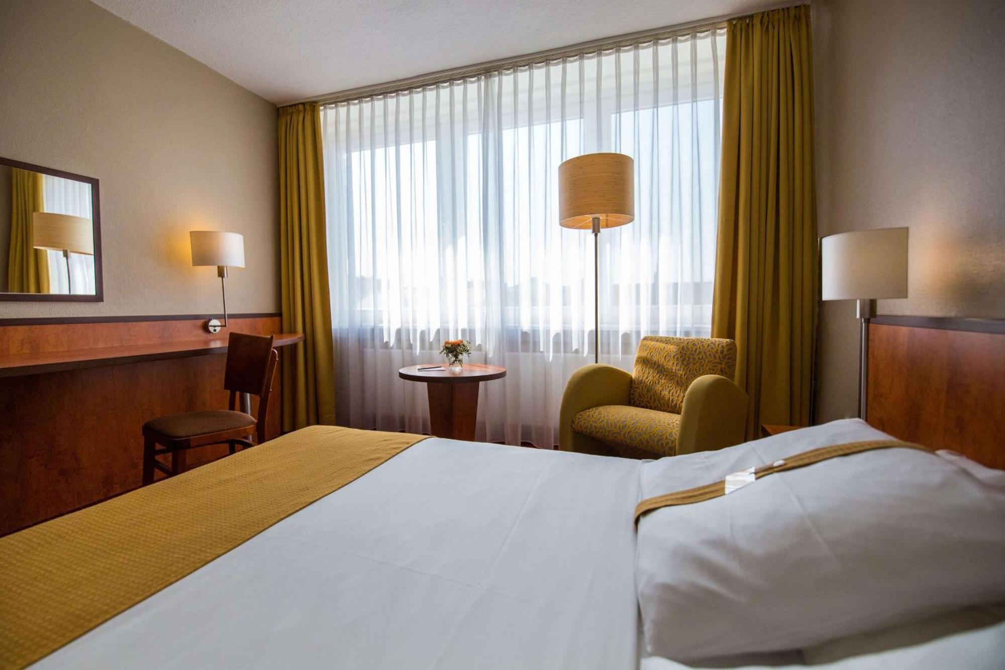 Best Western Plus Hotel Баутцен Экстерьер фото