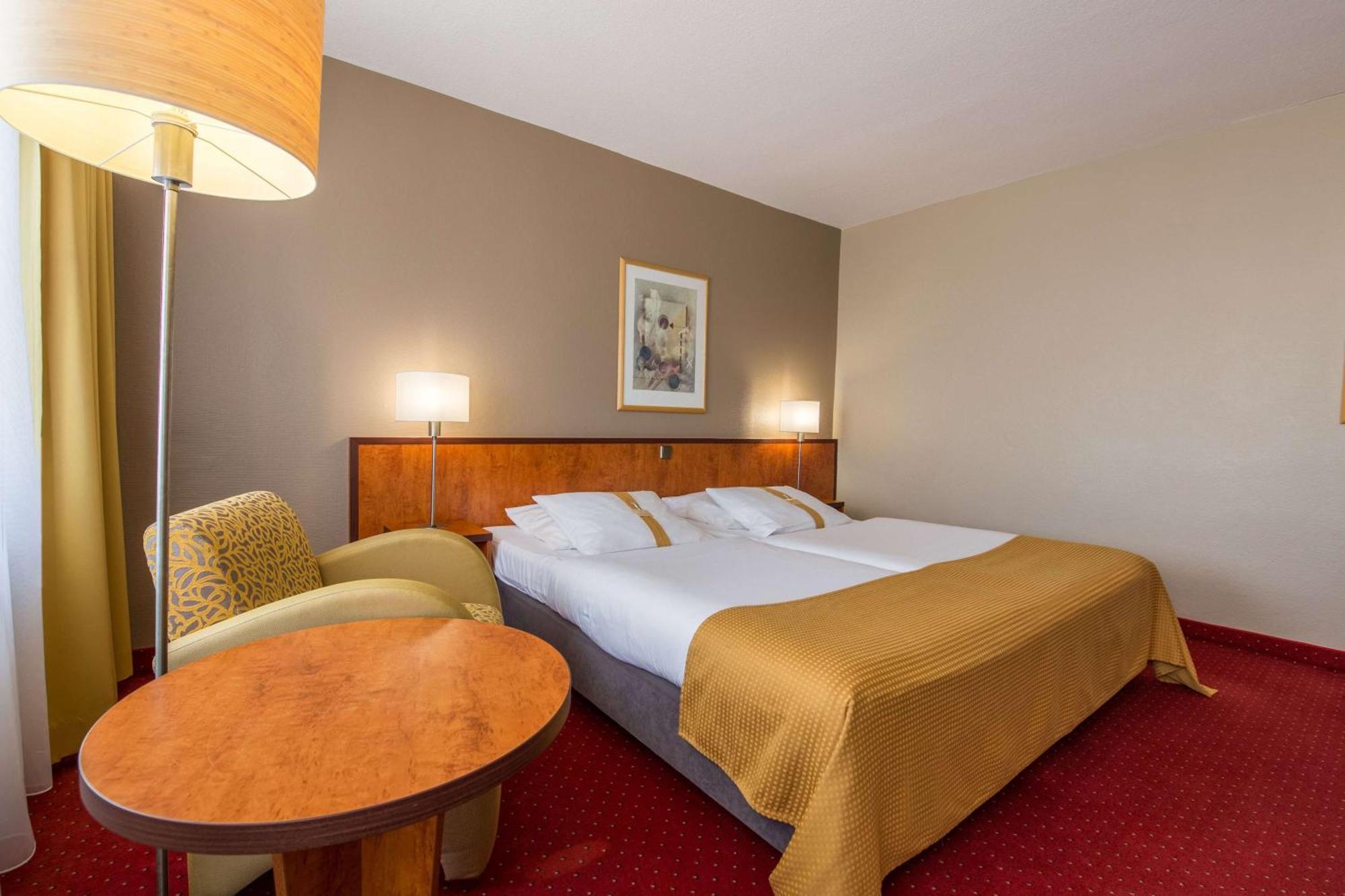Best Western Plus Hotel Баутцен Экстерьер фото