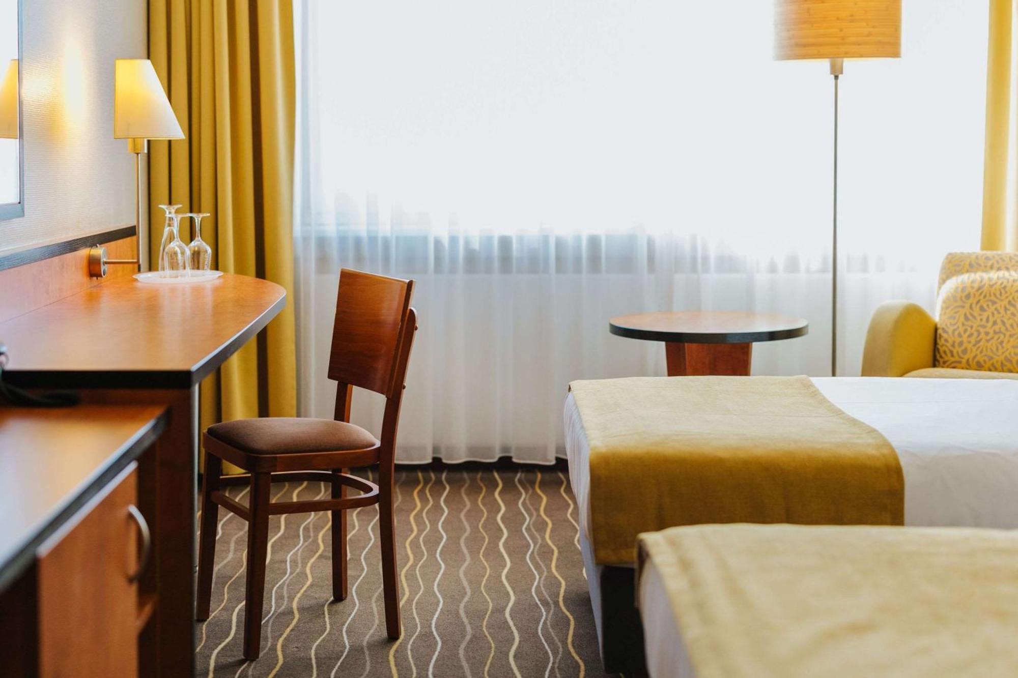 Best Western Plus Hotel Баутцен Экстерьер фото